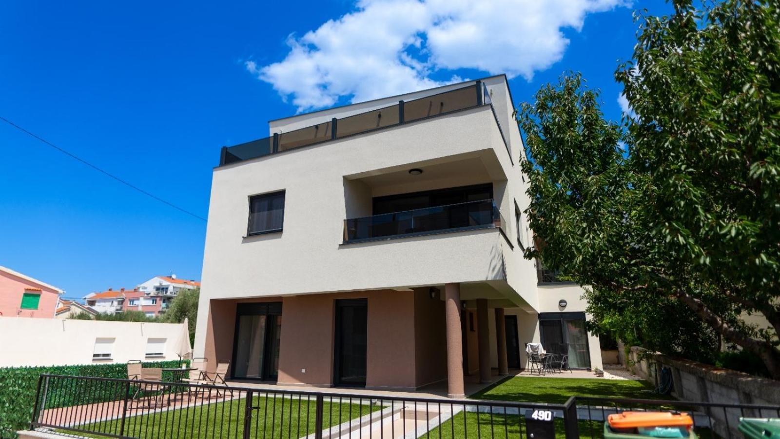 Princess Lea'S Apartment Задар Екстериор снимка